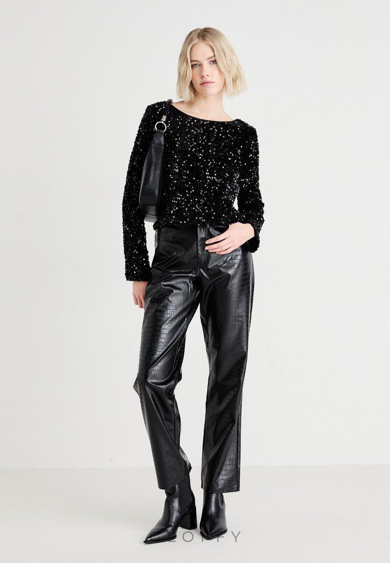 Cara Fiyonk Detaylı Payetli Bluz