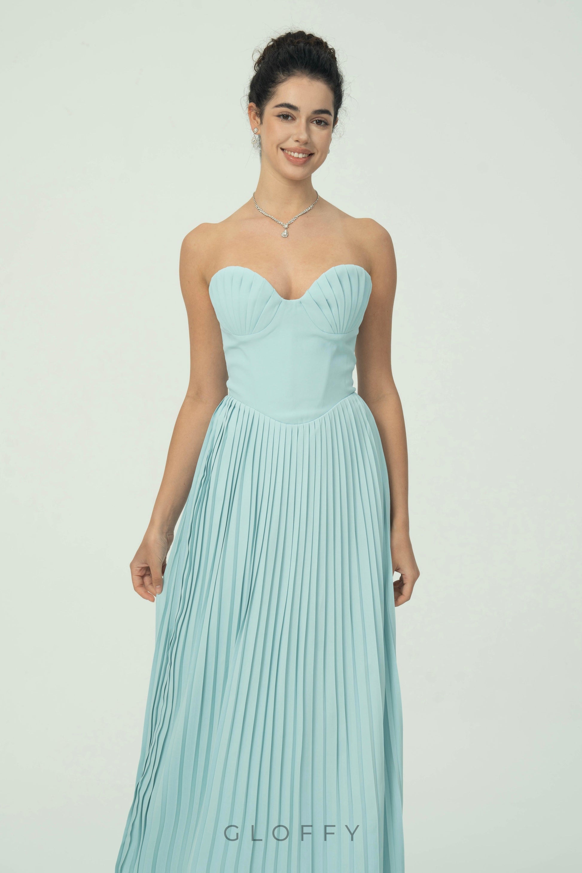 Élodie Straplez Piliseli Korse Formlu Maxi Elbise