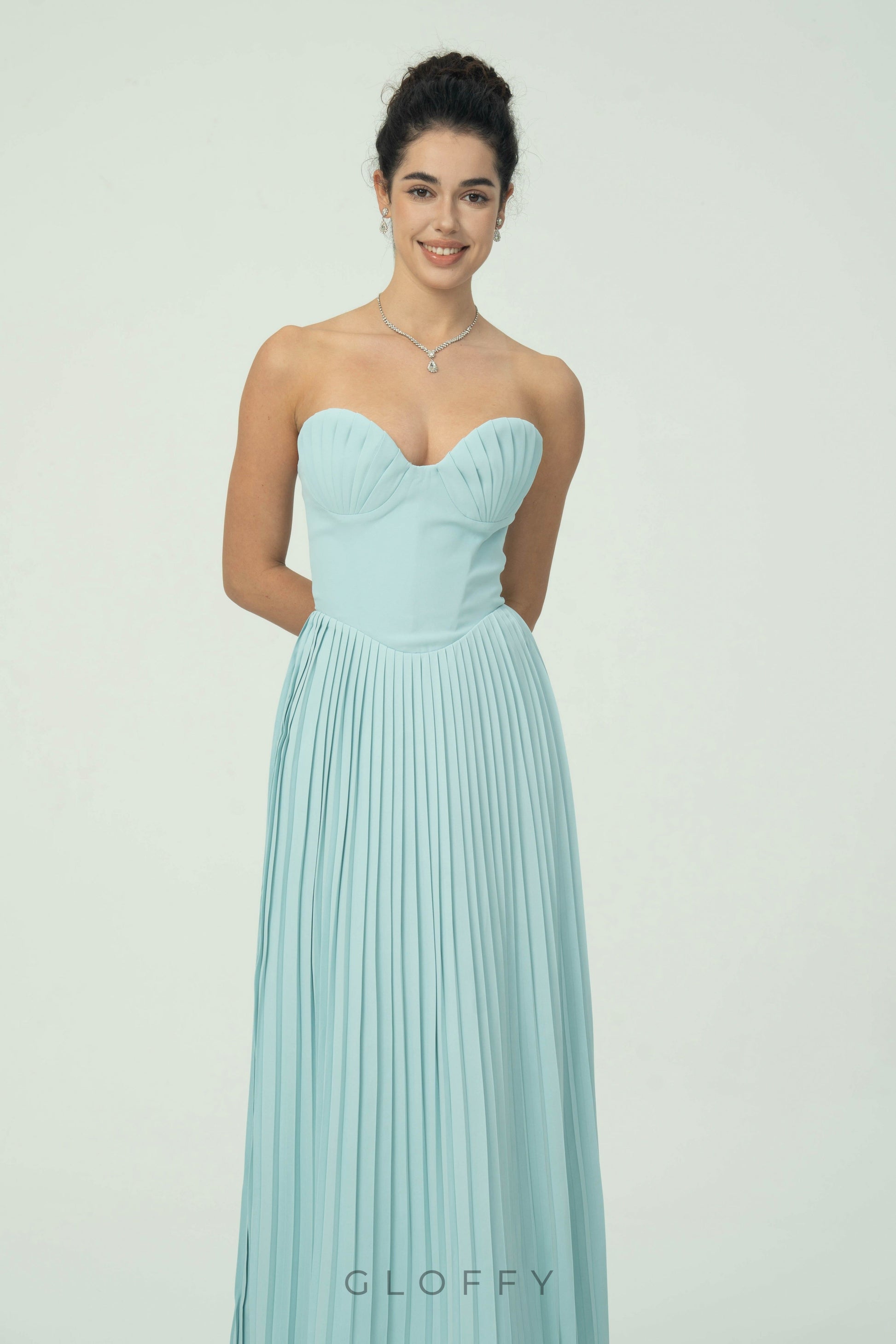 Élodie Straplez Piliseli Korse Formlu Maxi Elbise