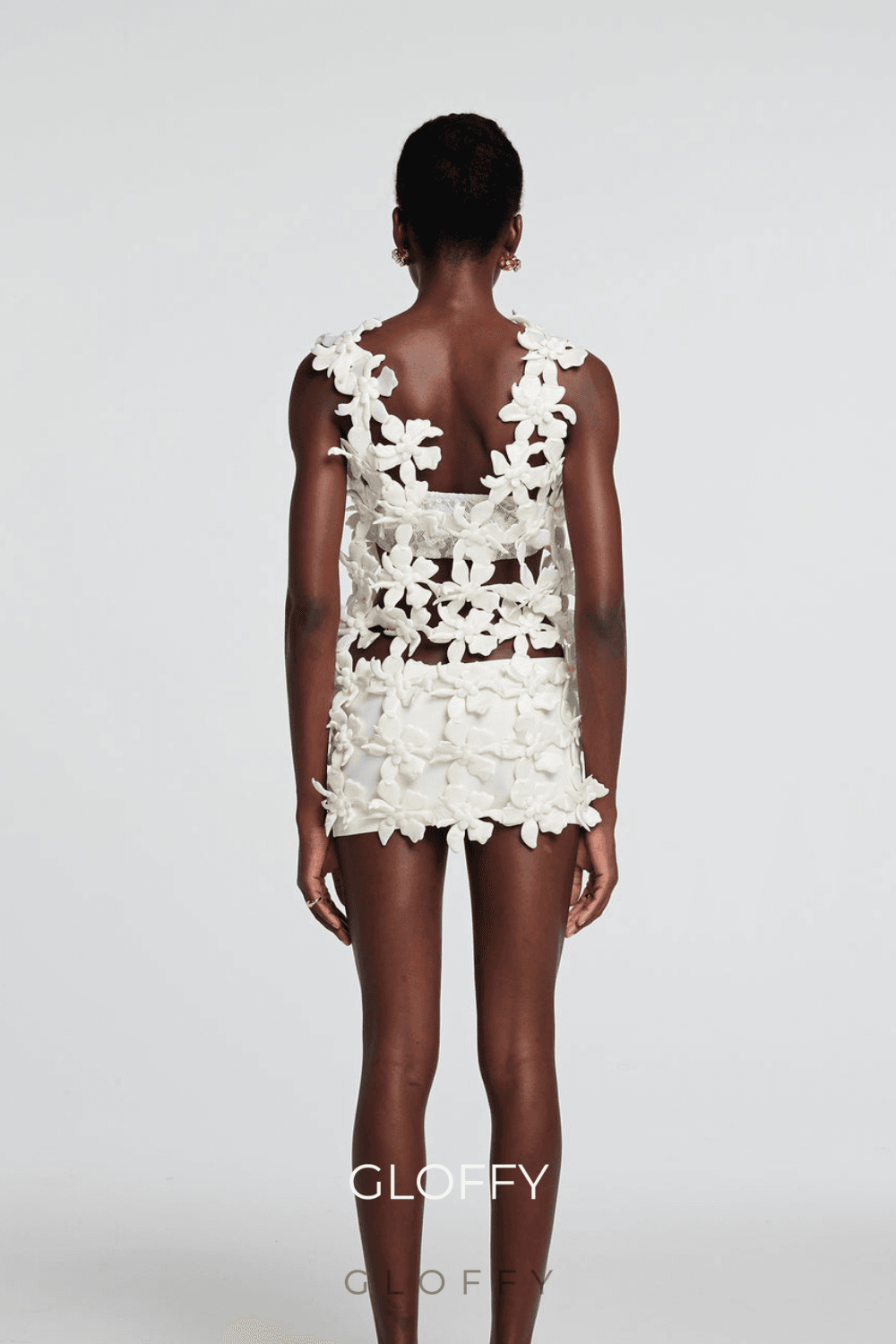 Kira Çiçek Desenli Boşluklu Kolsuz Mini Elbise