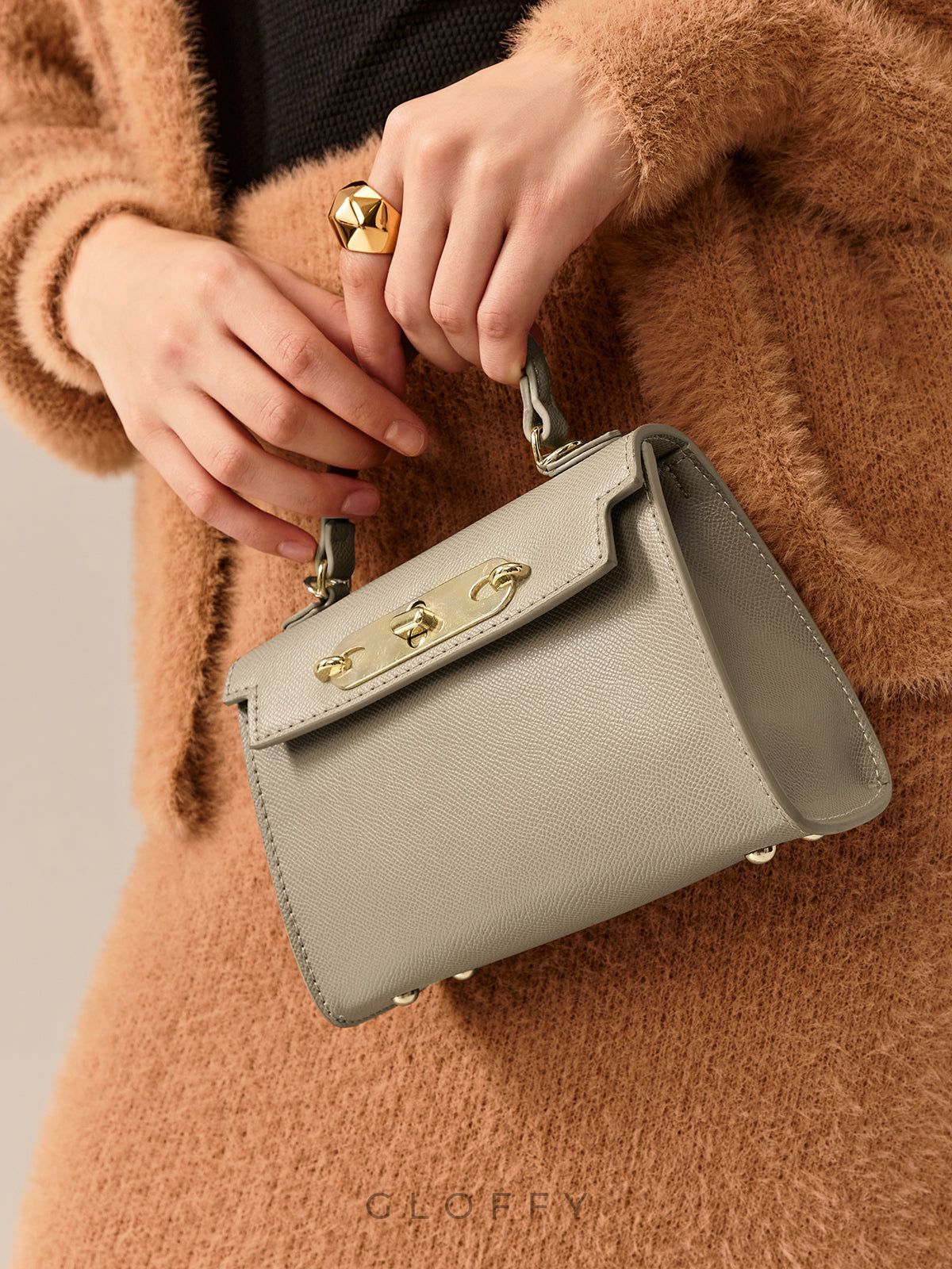 Mini Flap Çapraz Askılı Çanta