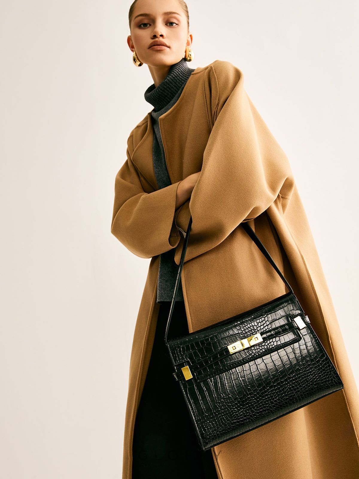 Timsah Kabartmalı Omuz Tofu Çantası