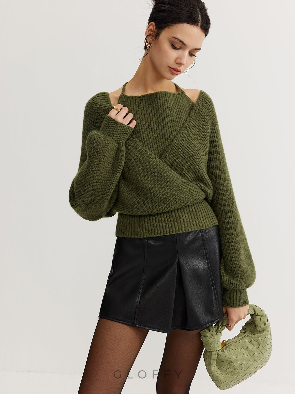 Oversize V Yakalı Kolları Balon Triko Kazak – Haki