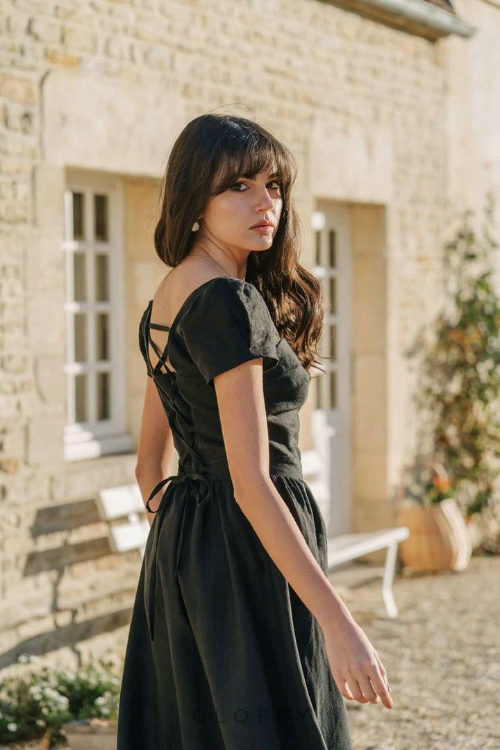 Marcelle Bağcıklı Sırt Detaylı Düğmeli Midi Elbise