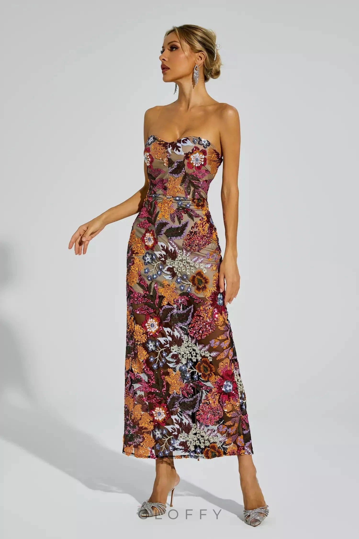 Leanna Nakışlı Yeşil Çiçek Motifli Maxi Elbise