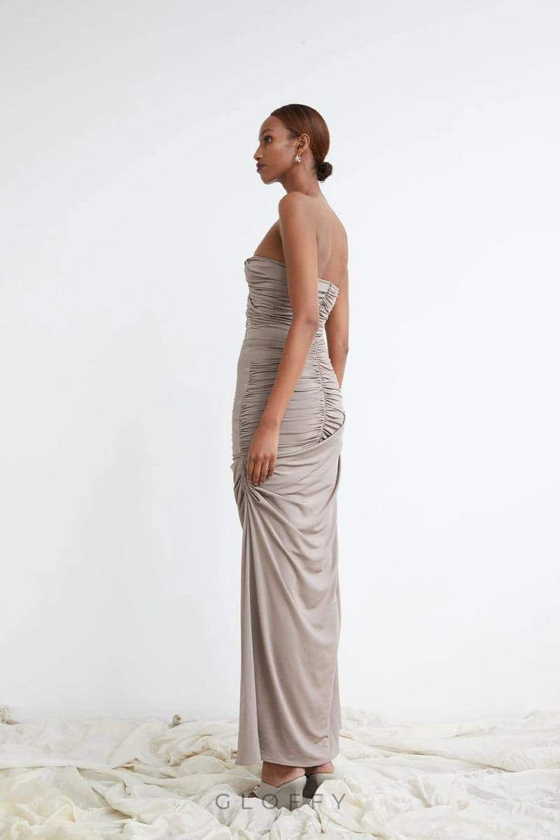 Arlene Kıvrımlı V Yaka Uzun Elbise