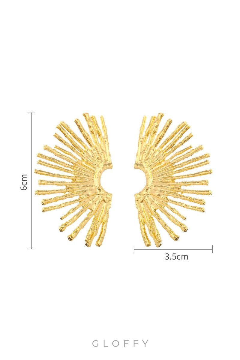 Metalik Sektör Yarım Daire Küpeler