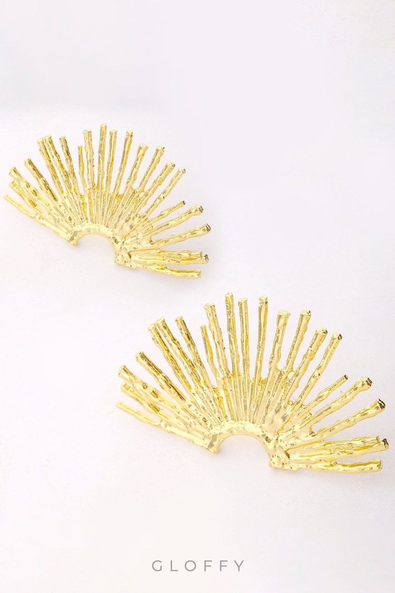 Metalik Sektör Yarım Daire Küpeler