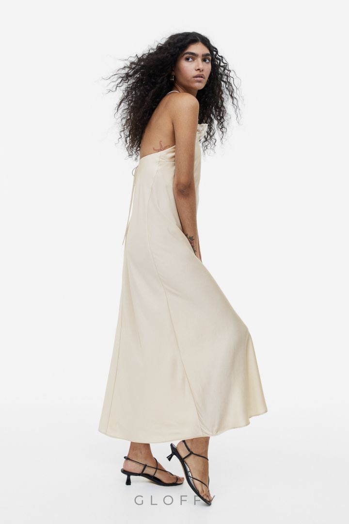 Lilianne Gül Detaylı Halter Yaka Midi Elbise