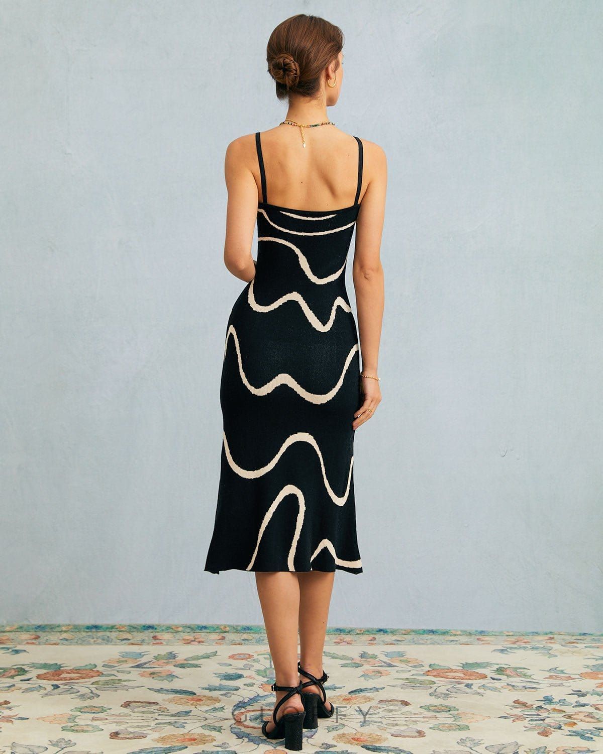 Mirelle Dalga Desenli Triko Askılı Midi Elbise